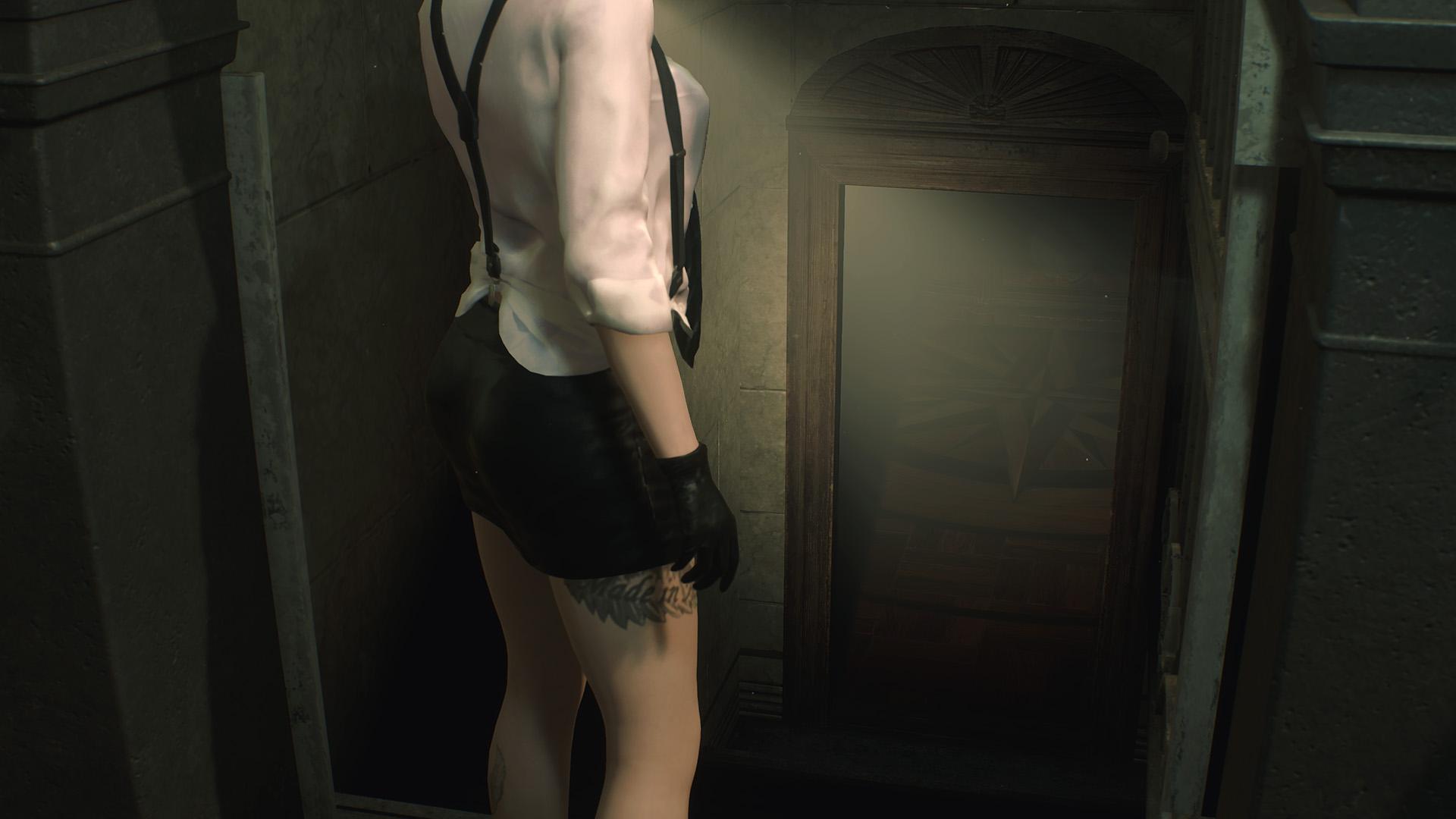 Резидент ивел мод 18. Resident Evil 2 костюм Клэр «Нуар». Resident Evil 2 Claire костюмы. Claire Redfield костюмы Resident Evil 2. Резидент ивел 2 ремейк Клэр костюмы.